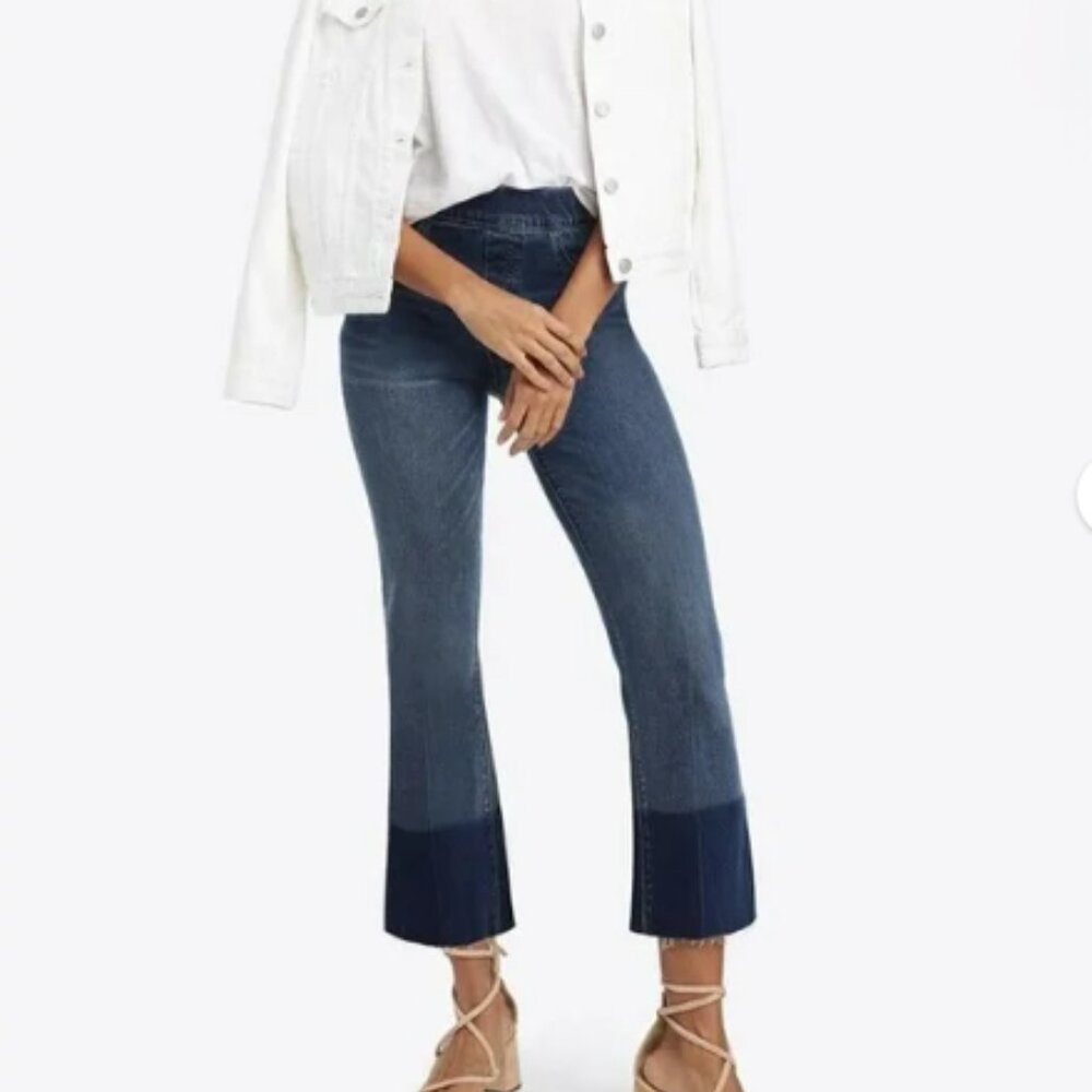 Spanx Cropped Flare Jeans Medium Blue Wash Stretch Smoothing Shaping Denim Large